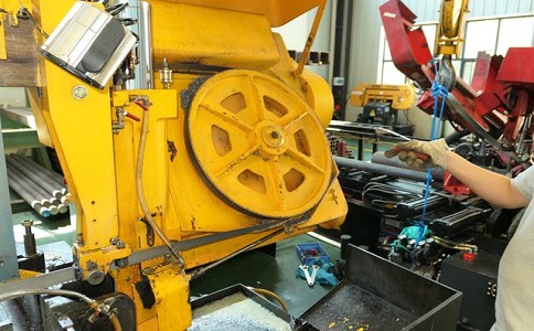 双牌金属带锯床的日常使用和保养注意事项！